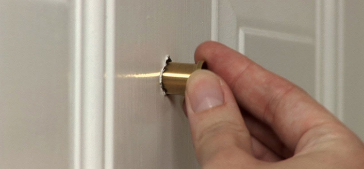 peephole door repair in Largo